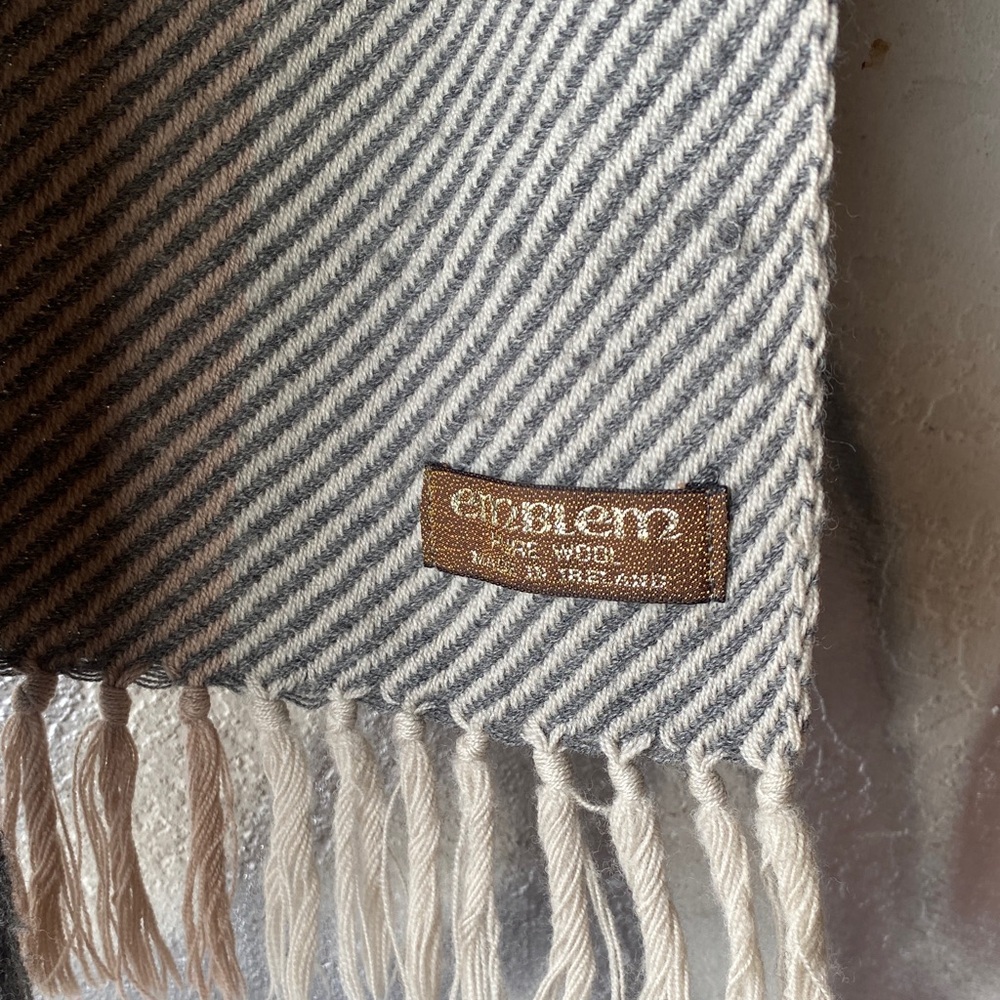 Sophisticated Two-Tone Men's Scarf - Picture 2 of 3